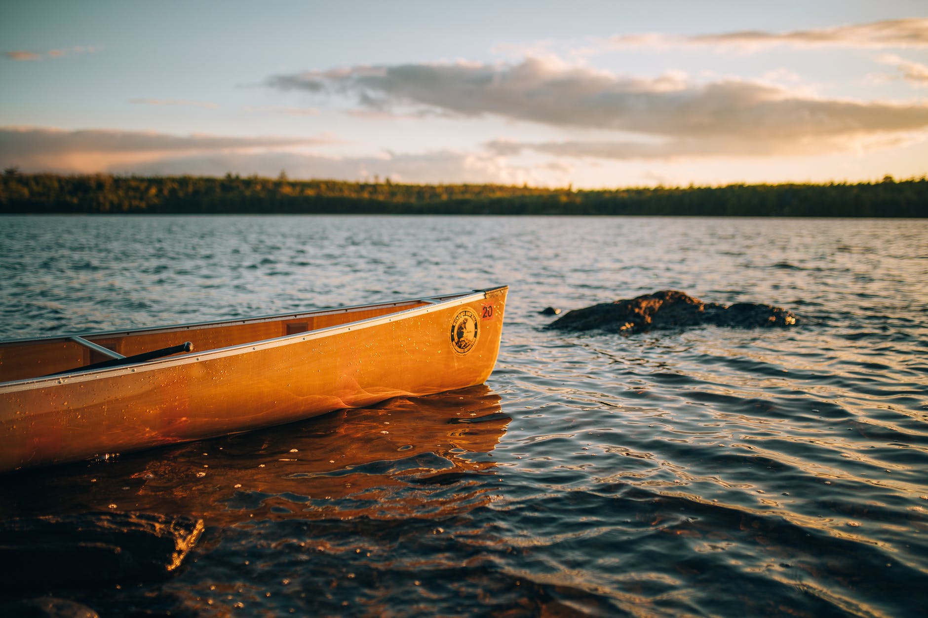 OverDrive’s favorite summer reading spots and settings